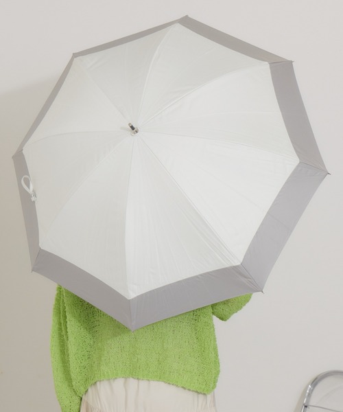 because（ビコーズ）の「because PUバイカラーヒートカット日傘（遮蔽率100％以上）（長傘・レディース・ネイビー/ベージュ/ブラック/ピンク/ミント/グレー/ホワイト・FREE）」の8枚目の写真