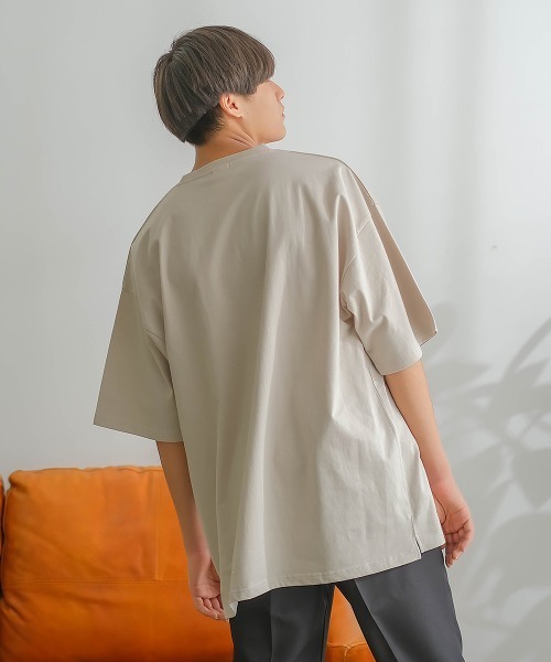 SIDEWAY STANCE(サイドウェイスタンス)の「【SIDEWAY STANCE】ピスネーム ワッペン ポケット付き 無地 Tシャツ(Tシャツ/カットソー・メンズ・ホワイト/モスグリーン/チャコール/パープル/ブラック/グレイッシュベージュ・LARGE/MEDIUM/X-LARGE)」の18枚目の写真