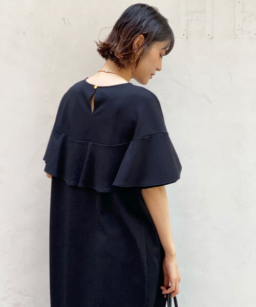 NOLLEY’S(ノーリーズ)の「フリル袖ポンチワンピース(ワンピース・レディース・パープル/ネイビー/ブラック/オリーブ・38)」の2枚目の写真