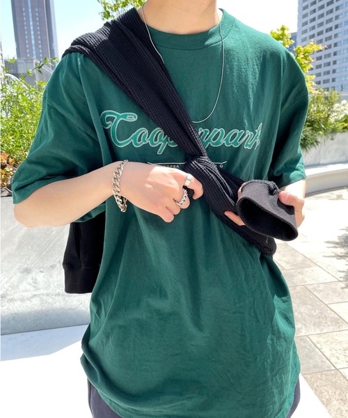 WHO'S WHO gallery(フーズフーギャラリー)の「COOPERPARK ワッペン刺繍TEE(Tシャツ/カットソー・メンズ・アッシュグレー/ホワイト/ブラック/グリーン/ネイビー/イエロー/オレンジ・FREE)」の4枚目の写真