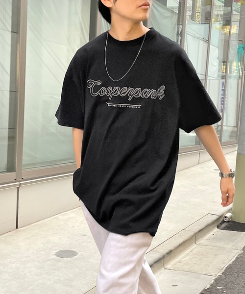 WHO'S WHO gallery(フーズフーギャラリー)の「COOPERPARK ワッペン刺繍TEE(Tシャツ/カットソー・メンズ・アッシュグレー/ホワイト/ブラック/グリーン/ネイビー/イエロー/オレンジ・FREE)」の3枚目の写真