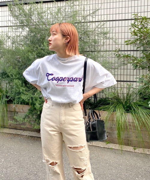 WHO'S WHO gallery(フーズフーギャラリー)の「COOPERPARK ワッペン刺繍TEE(Tシャツ/カットソー・メンズ・アッシュグレー/ホワイト/ブラック/グリーン/ネイビー/イエロー/オレンジ・FREE)」の8枚目の写真
