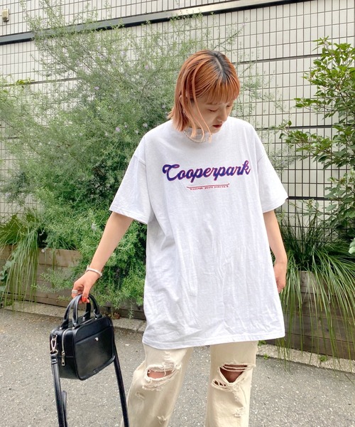 WHO'S WHO gallery(フーズフーギャラリー)の「COOPERPARK ワッペン刺繍TEE(Tシャツ/カットソー・メンズ・アッシュグレー/ホワイト/ブラック/グリーン/ネイビー/イエロー/オレンジ・FREE)」の9枚目の写真