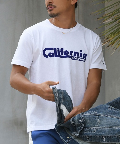 #Re:room(リルーム)の「カリフォルニアフロッキープリントTシャツ(Tシャツ/カットソー・メンズ・ブラック/レッド/ホワイト・MEDIUM/LARGE/SMALL)」の1枚目の写真