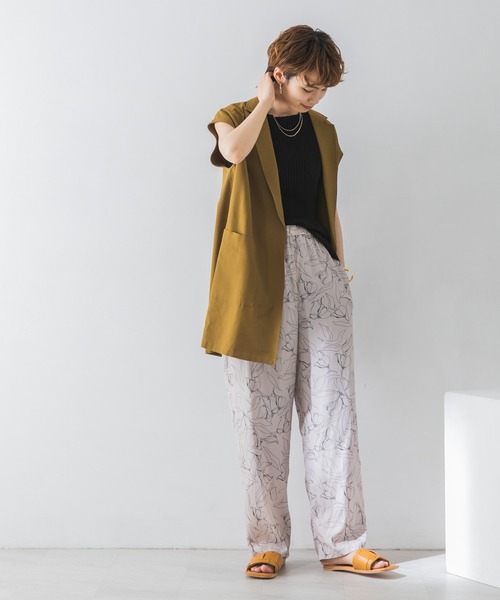 URBAN RESEARCH（アーバンリサーチ）の「コンパクトリブニット(ノースリーブ)（ニット/セーター・レディース・ブラック/ブラウン/グリーン/ラベンダー/グレー系その他・FREE）」の19枚目の写真