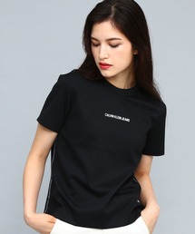 ミラノ エッセンシャルズ Tシャツ