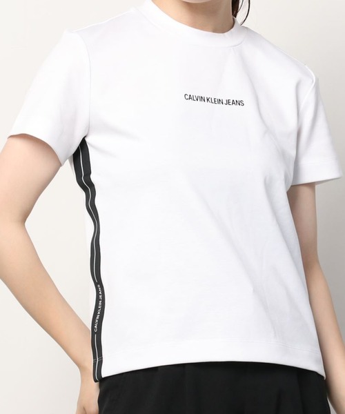 Calvin Klein Jeans（カルヴァンクラインジーンズ）の「ミラノ エッセンシャルズ Tシャツ（Tシャツ/カットソー・レディース・ホワイト/ブラック・S/M/L/XS）」の10枚目の写真