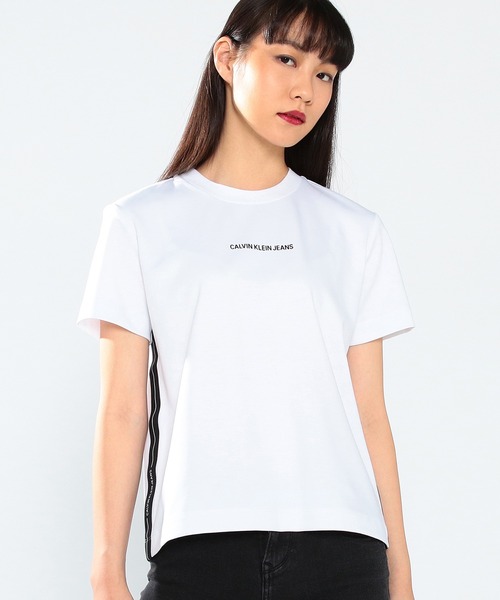 Calvin Klein Jeans（カルヴァンクラインジーンズ）の「ミラノ エッセンシャルズ Tシャツ（Tシャツ/カットソー・レディース・ホワイト/ブラック・S/M/L/XS）」の16枚目の写真