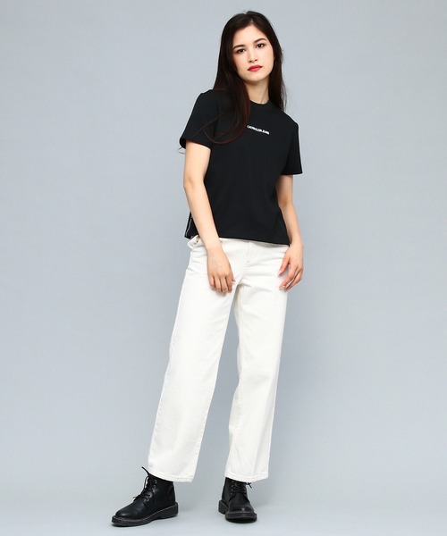Calvin Klein Jeans（カルヴァンクラインジーンズ）の「ミラノ エッセンシャルズ Tシャツ（Tシャツ/カットソー・レディース・ホワイト/ブラック・S/M/L/XS）」の14枚目の写真