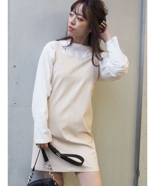 EVRIS(エヴリス)の「レザーライクジャンスカ(ワンピース・レディース・ブラック/グリーン/アイボリー・FREE)」の1枚目の写真