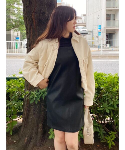 EVRIS(エヴリス)の「レザーライクジャンスカ(ワンピース・レディース・ブラック/グリーン/アイボリー・FREE)」の20枚目の写真