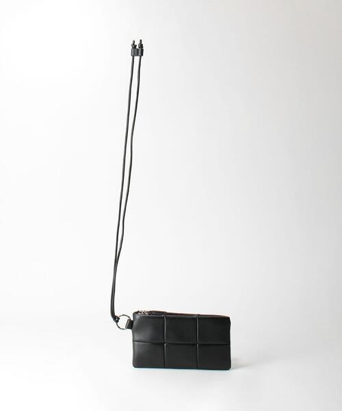 ADD CULUMN（アドカラム）の「＜ADD CULUMN＞ミニスクエア ショルダーバッグ  Ψ（ショルダーバッグ・レディース・オフホワイト/ブラック/ダークブラウン/イエロー・FREE）」の3枚目の写真