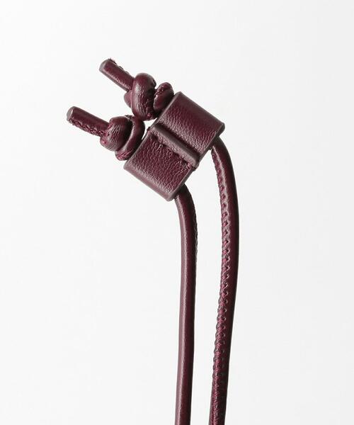 ADD CULUMN（アドカラム）の「＜ADD CULUMN＞ミニスクエア ショルダーバッグ  Ψ（ショルダーバッグ・レディース・オフホワイト/ブラック/ダークブラウン/イエロー・FREE）」の9枚目の写真