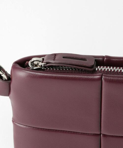 ADD CULUMN（アドカラム）の「＜ADD CULUMN＞ミニスクエア ショルダーバッグ  Ψ（ショルダーバッグ・レディース・オフホワイト/ブラック/ダークブラウン/イエロー・FREE）」の11枚目の写真