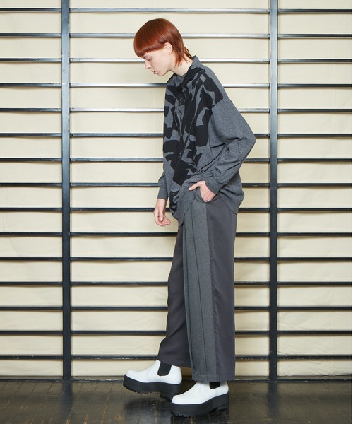 gomme(ゴム)の「フラワーベースP天竺 リラックスT(Tシャツ/カットソー・レディース・トップグレー/ホワイト/グレー・MEDIUM)」の8枚目の写真