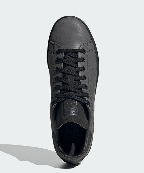 adidas（アディダス）の「スタンスミス [STAN SMITH] アディダスオリジナルス（スニーカー・メンズ・ブラック×グレー・22.5cm/23.5cm/24.5cm/25.0cm/26.0cm/27.0cm/23.0cm/24.0cm/28.0cm/29.0cm/25.5cm/26.5cm/27.5cm/28.5cm/22.0cm）」の8枚目の写真