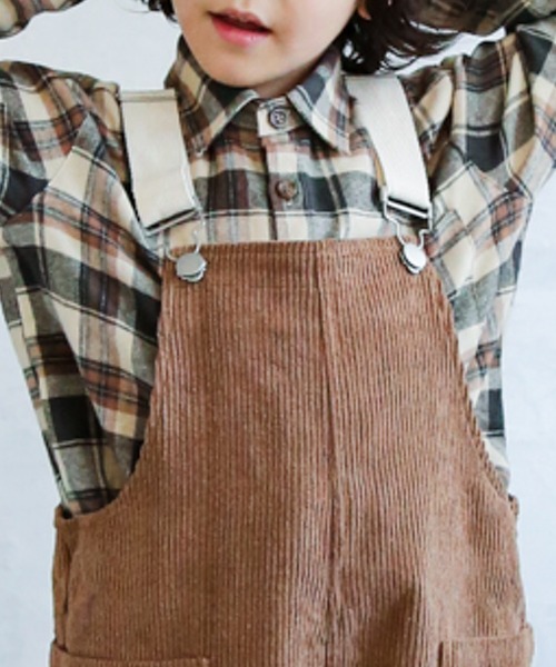 pairmanon（ペアマノン）の「【ママとおそろい】ユニセックスコーデュロイサロペット（サロペット/オーバーオール・キッズ・ブラック/ベージュ/ブラウン/カーキ/アイボリー/チャコール・90/100/110/120/130/140/150）」の14枚目の写真