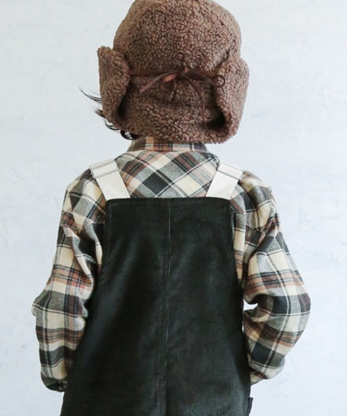 pairmanon（ペアマノン）の「【ママとおそろい】ユニセックスコーデュロイサロペット（サロペット/オーバーオール・キッズ・ブラック/ベージュ/ブラウン/カーキ/アイボリー/チャコール・90/100/110/120/130/140/150）」の18枚目の写真