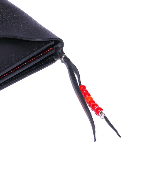 CAL O LINE（キャルオーライン）の「CAL O LINE / キャルオーライン BEADS LEATHER WALLET 2 財布 ミニウォレット（財布・メンズ・タン/ブラック・FREE）」の9枚目の写真