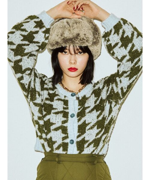 jouetie（ジュエティ）の「2WAYショートカーディガン【ニット】（カーディガン/ボレロ・レディース・ライトブルー/ブラック/レッド/アイボリー・MEDIUM）」の5枚目の写真