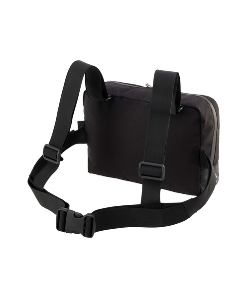 le coq sportif（ルコックスポルティフ）の「CORDURAチェストバッグ【Glambike】 メンズ バッグ バックパック リュック スポーツウェア（ボディバッグ/ウエストポーチ・メンズ・ブラック・F）」の2枚目の写真