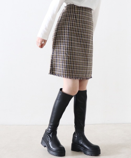 Cheek（チーク）の「ツイードミニスカート（スカート・レディース・オレンジ/ブルー/グリーン・MEDIUM）」の11枚目の写真