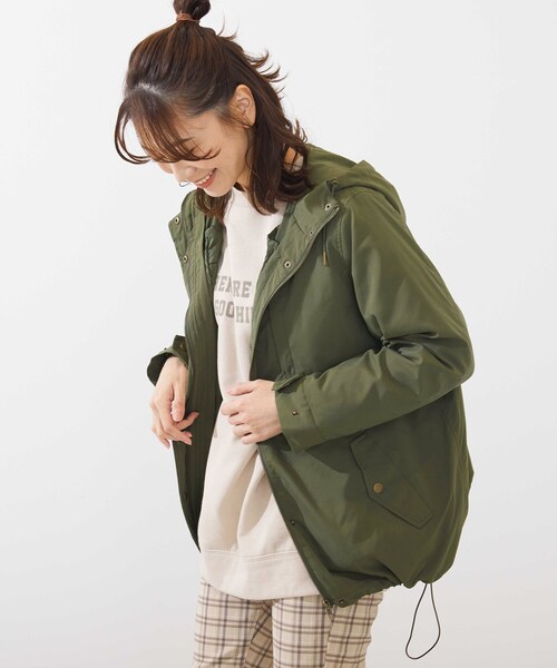 SHOO・LA・RUE（シューラルー）の「◆【M-3L/2点セット】ライトダウンジャケット付きマウンテンパーカー（ブルゾン・レディース・サンドベージュ/カーキ/ブラック・02/03/04/05）」の8枚目の写真