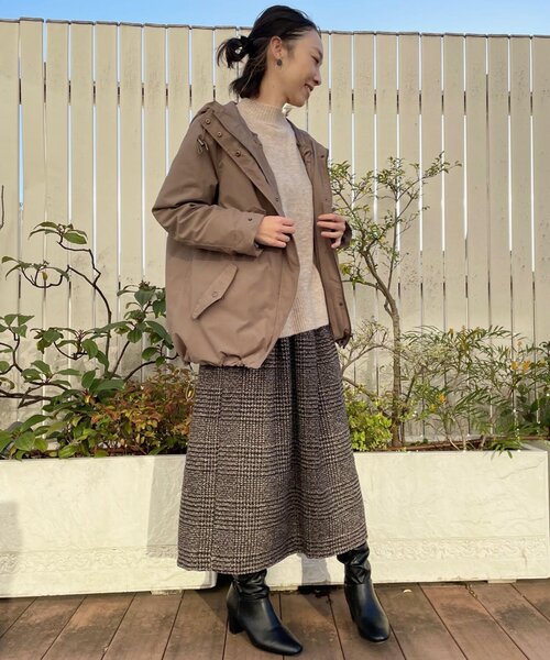 SHOO・LA・RUE（シューラルー）の「◆【M-3L/2点セット】ライトダウンジャケット付きマウンテンパーカー（ブルゾン・レディース・サンドベージュ/カーキ/ブラック・02/03/04/05）」の15枚目の写真