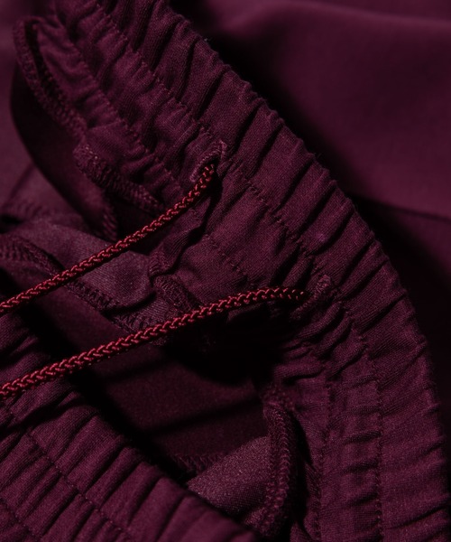 glamb（グラム）の「Old School Jersey Pants / オールドスクールジャージパンツ（その他パンツ・メンズ・ブラウン/ワインレッド/ブルー・S/L/M）」の4枚目の写真