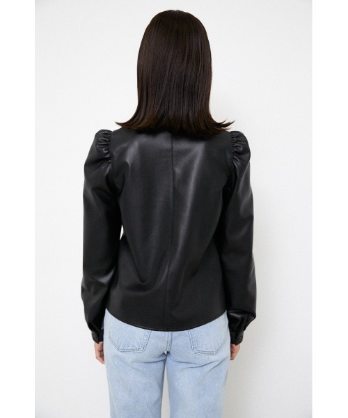 LAGUA GEM（ラグアジェム）の「FRONT BUTTON F/LEATHER TOPS（シャツ/ブラウス・レディース・ブラック/アイボリー・FREE）」の18枚目の写真