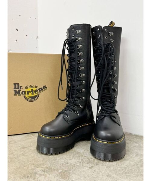 Dr. Martens（ドクターマーチン）の「【Dr.Martens】MAX HARDWARE（ブーツ・レディース・ブラック・LARGE/MEDIUM）」の11枚目の写真
