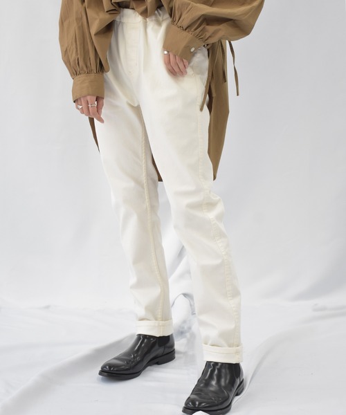 OMNES（オムネス）の「テーパードストレッチイージーパンツ 10分丈（その他パンツ・レディース・ホワイト/ブラック/ベージュ/ネイビー/グレー/オリーブ/ブルーグレー/キャメル/チャコール/カーキ・SMALL/MEDIUM）」の3枚目の写真