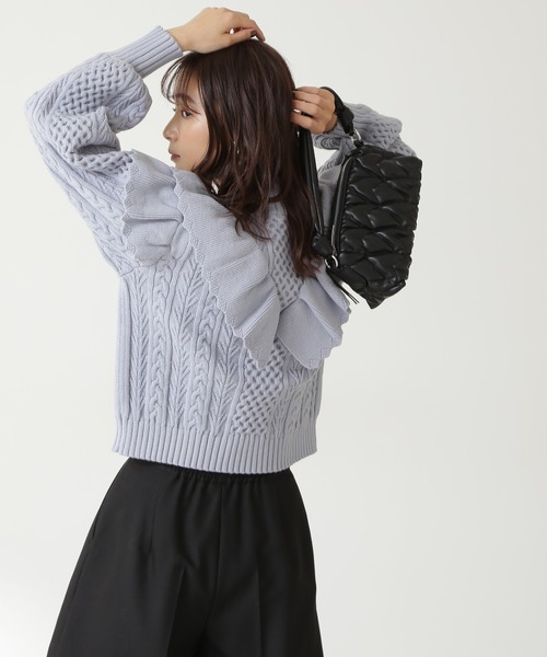 N.（N. Natural Beauty Basic）（エヌエヌナチュラルビューティーベーシック）の「◆フリル付ケーブルニット（ニット/セーター・レディース・レッド/オフホワイト/ライトブルーグレー・MEDIUM）」の14枚目の写真