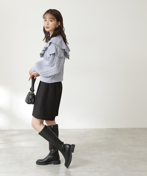 N.（N. Natural Beauty Basic）（エヌエヌナチュラルビューティーベーシック）の「◆フリル付ケーブルニット（ニット/セーター・レディース・レッド/オフホワイト/ライトブルーグレー・MEDIUM）」の8枚目の写真