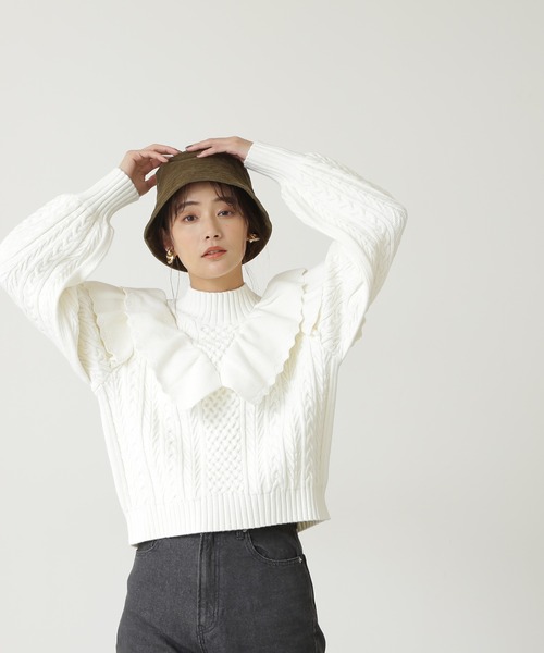 N.（N. Natural Beauty Basic）（エヌエヌナチュラルビューティーベーシック）の「◆フリル付ケーブルニット（ニット/セーター・レディース・レッド/オフホワイト/ライトブルーグレー・MEDIUM）」の11枚目の写真