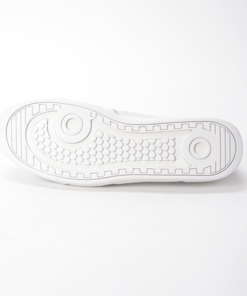 BEAUTY&YOUTH UNITED ARROWS（ビューティーアンドユースユナイテッドアローズ）の「＜NEWBALANCE for BY＞ ∴ CRT300/シューズ（スニーカー・メンズ・ホワイト・9.5/7.5/7/8/10/11/9/8.5）」の3枚目の写真