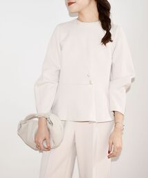 kaene（カエン）の「kaene:パールモチーフクルーネックカットソー◆（Tシャツ/カットソー・レディース）」
