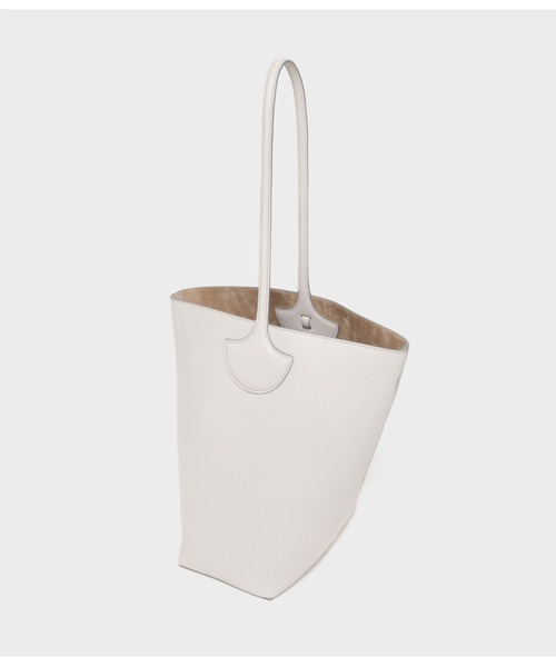 J&M Davidson（ジェイアンドエムデヴィッドソン）の「アップル バッグ（トートバッグ・レディース・ライトグレー・FREE）」の4枚目の写真