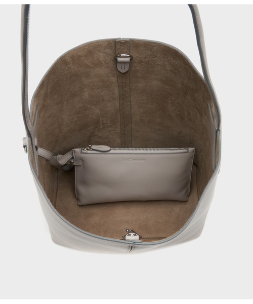 J&M Davidson（ジェイアンドエムデヴィッドソン）の「アップル バッグ（トートバッグ・レディース・ライトグレー・FREE）」の6枚目の写真