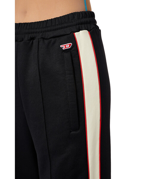 DIESEL（ディーゼル）の「レディース スウェットトラックパンツ サイドライン ワイドフィット（その他パンツ・レディース・ブラック・X-SMALL/XX-SMALL/MEDIUM/SMALL）」の6枚目の写真