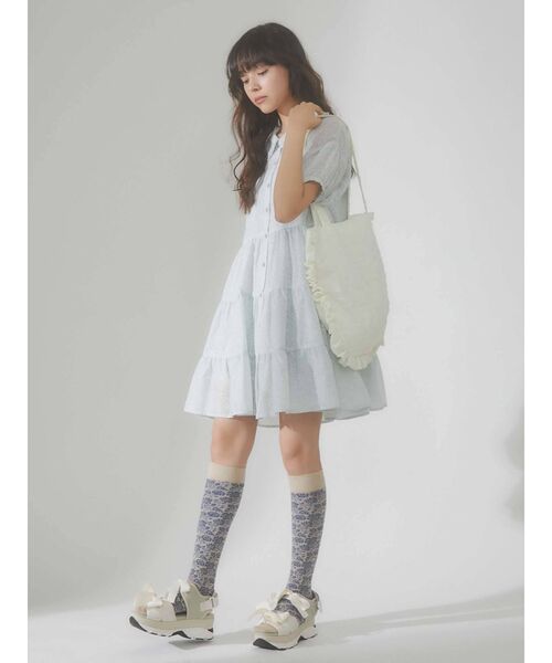 merry jenny（メリージェニー）の「リボンスニーカーサンダル（サンダル・レディース・アイボリー/ブラック・SMALL/MEDIUM/LARGE）」の7枚目の写真