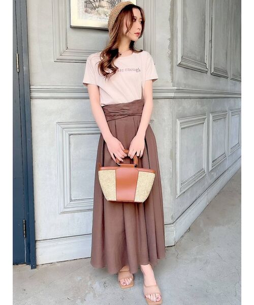 RESEXXY（リゼクシー）の「ロゴ刺繍Tシャツ（Tシャツ/カットソー・レディース・ブラック/ホワイト/ベージュ・FREE）」の10枚目の写真