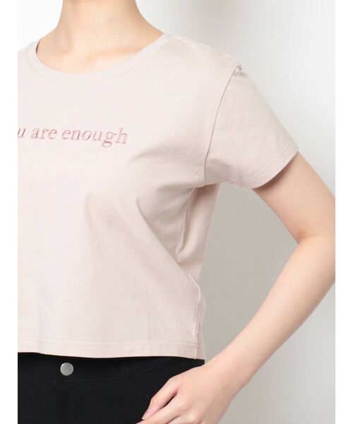 RESEXXY（リゼクシー）の「ロゴ刺繍Tシャツ（Tシャツ/カットソー・レディース・ブラック/ホワイト/ベージュ・FREE）」の22枚目の写真