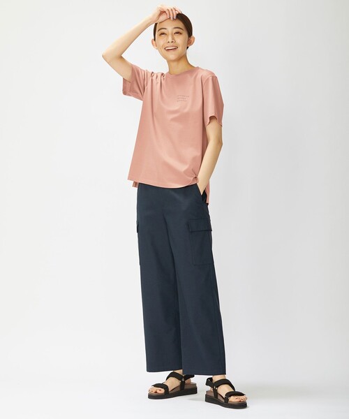 J.PRESS(ジェイプレス)の「プリント ロゴ Tシャツ(Tシャツ/カットソー・レディース・ピンク系/ネイビー系1/ライトグリーン系/ホワイト系/グレー系・LARGE/MEDIUM)」の9枚目の写真