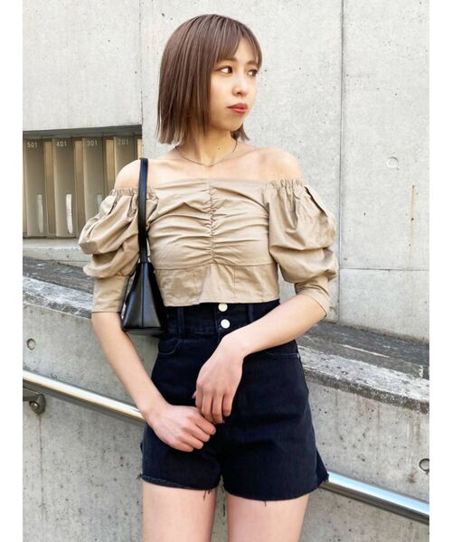 EMODA（エモダ）の「テクニカルスリーブトップ（Tシャツ/カットソー・レディース・ホワイト/ブラック/ベージュ/その他・FREE）」の21枚目の写真