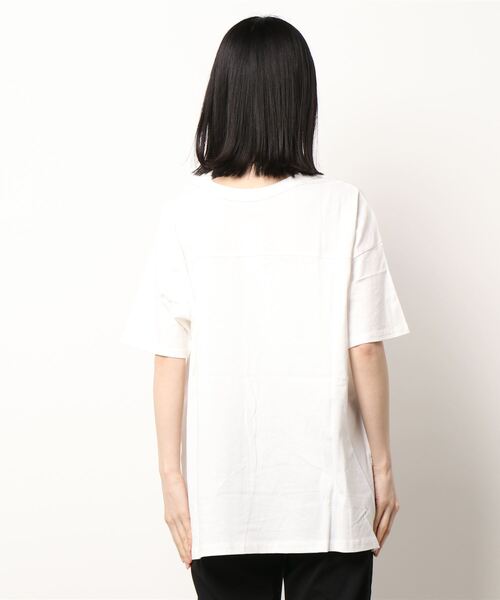 Samansa Mos2 blue（サマンサモスモスブルー）の「ロゴTシャツ（Tシャツ/カットソー・レディース・オフホワイト/サックスブルー/ミント/ライトベージュ/チャコール・ﾌﾘ-）」の6枚目の写真