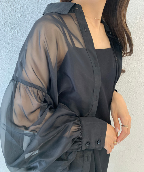 junoah(ジュノア)の「ボリュームスリーブシアーシャツ(シャツ/ブラウス・レディース・ブラック/ピンク/アイボリー/ブラウン/イエロー・MEDIUM/LARGE/SMALL)」の3枚目の写真