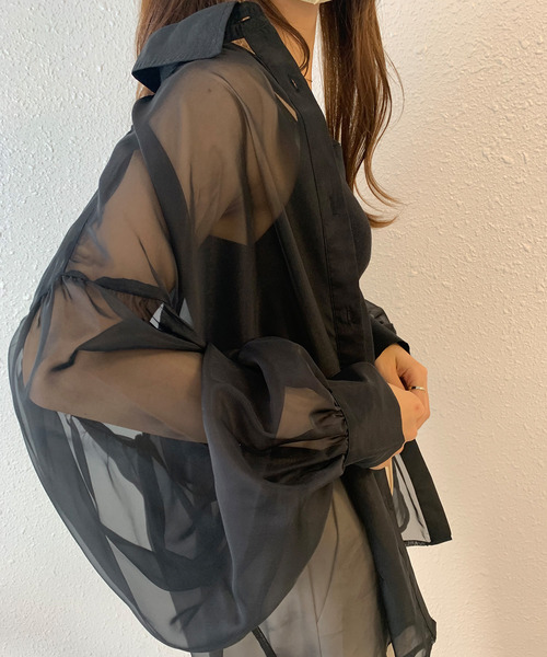 junoah(ジュノア)の「ボリュームスリーブシアーシャツ(シャツ/ブラウス・レディース・ブラック/ピンク/アイボリー/ブラウン/イエロー・MEDIUM/LARGE/SMALL)」の12枚目の写真