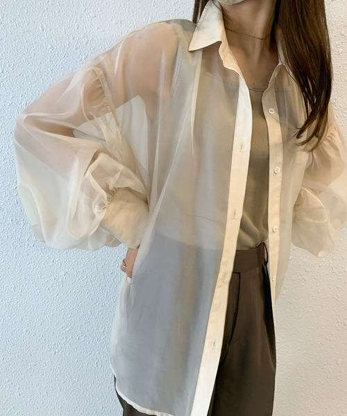 junoah(ジュノア)の「ボリュームスリーブシアーシャツ(シャツ/ブラウス・レディース・ブラック/ピンク/アイボリー/ブラウン/イエロー・MEDIUM/LARGE/SMALL)」の16枚目の写真