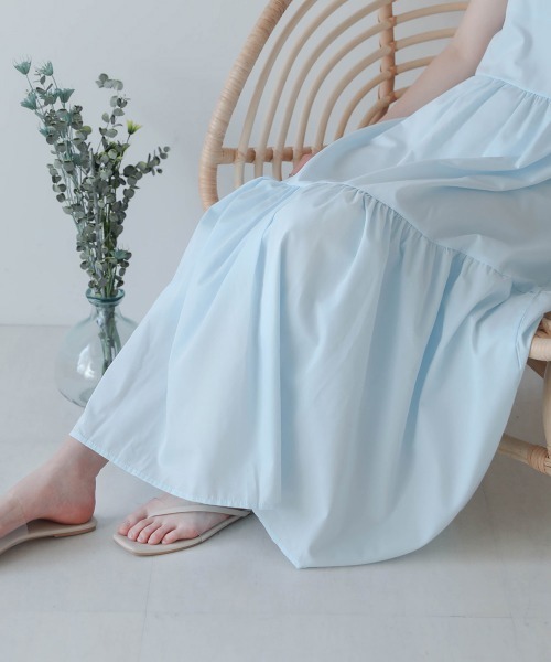 Bab（バブ）の「リボンストラップティアードワンピース（ワンピース・レディース・チャコールグレー/ライトブルー/ベージュ/サーモンピンク・M）」の20枚目の写真